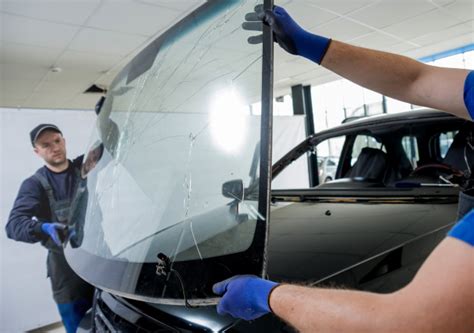Andy Windscreens Car Glass Service Windscreen Replacement London